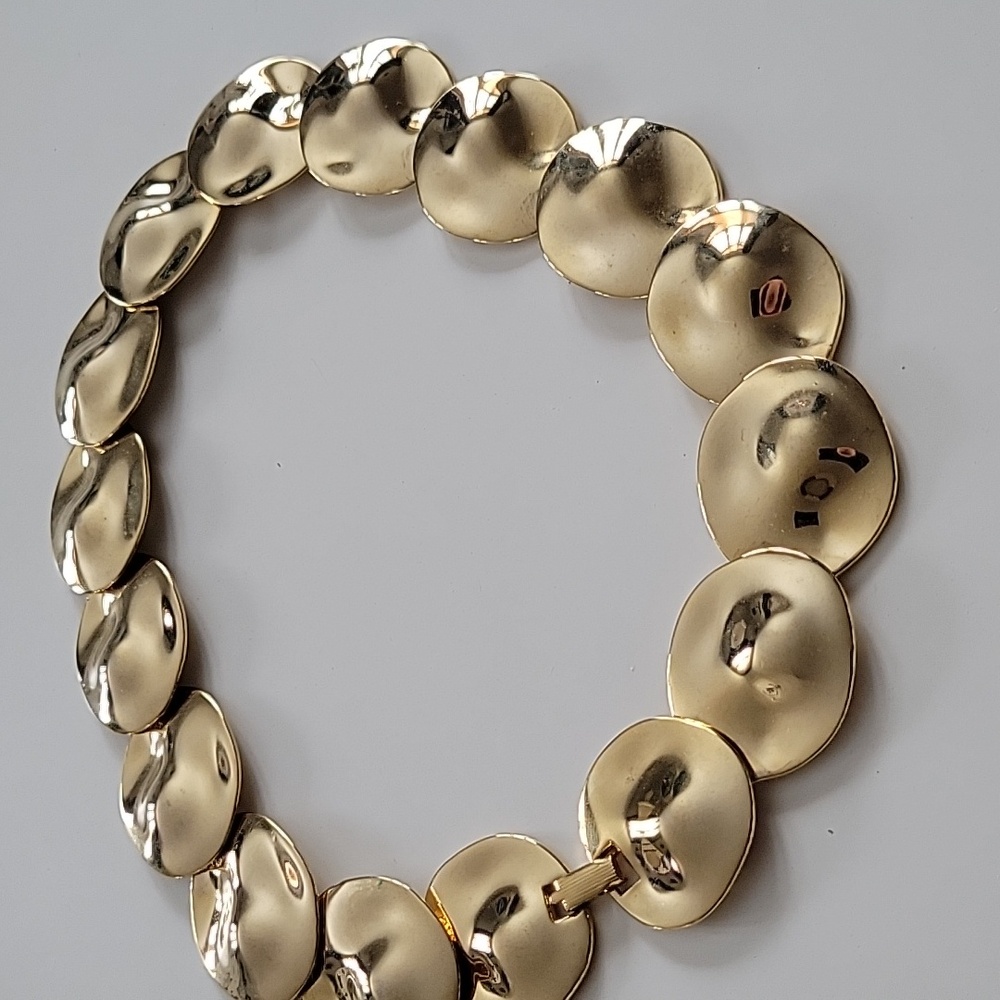 Vintage Gold tone necklace